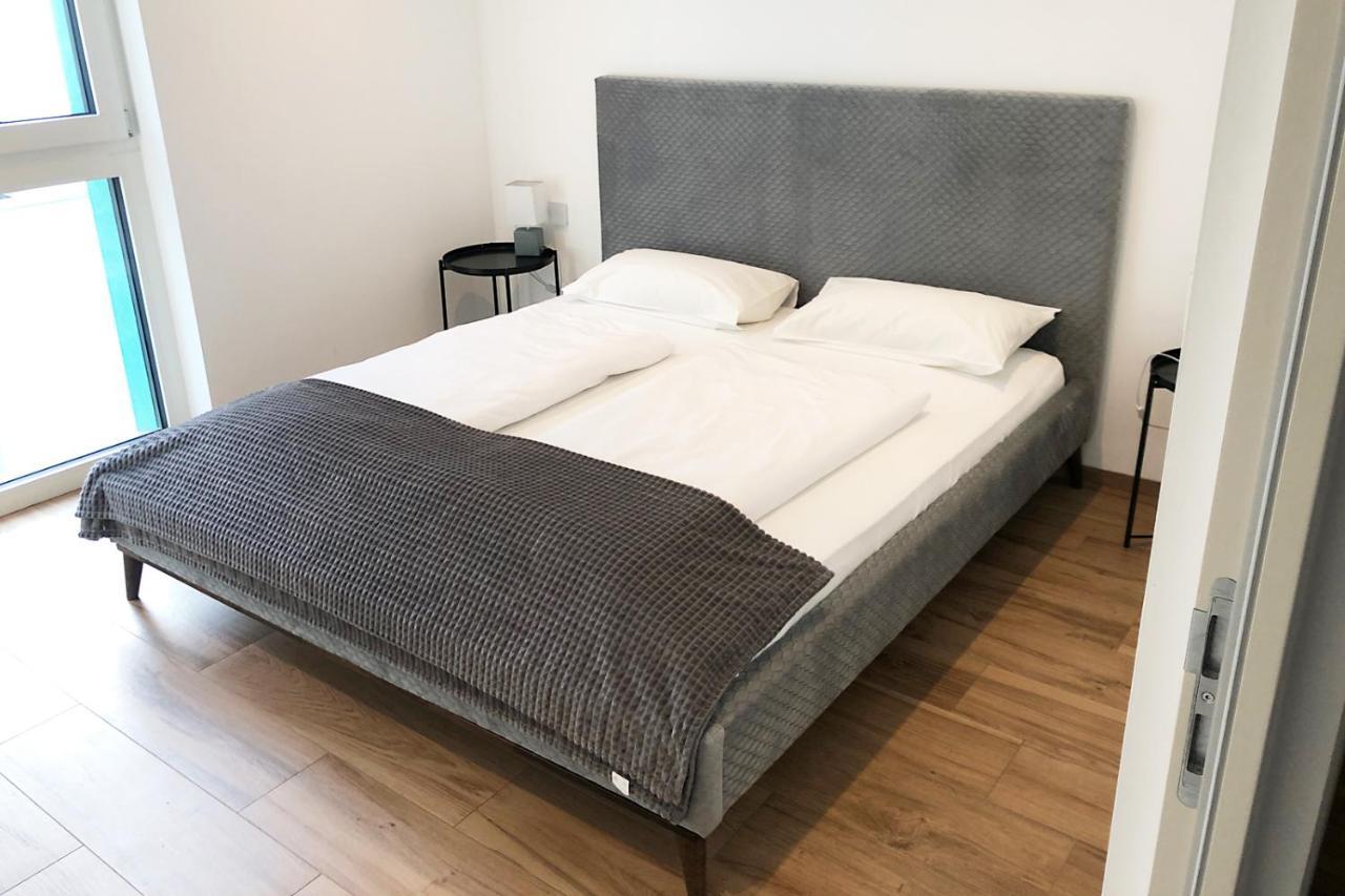 Laurentia Penthouse Apartment メラーノ エクステリア 写真